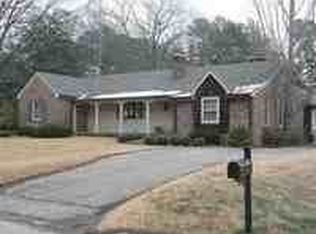 70 Pine Tree Dr, Jackson, TN 38301