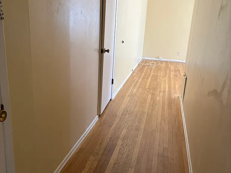 1475 S Bedford St #4 — Photo 4