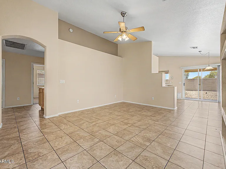 8151 W Tonto Ln — Photo 8