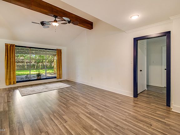 5th image of 103 Westmoreland Dr