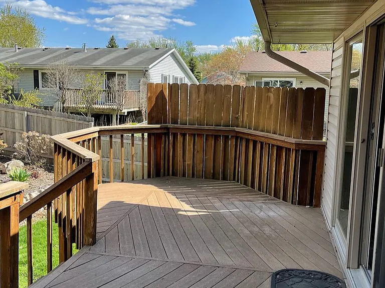 4050 Glacier Ln N — Photo 16