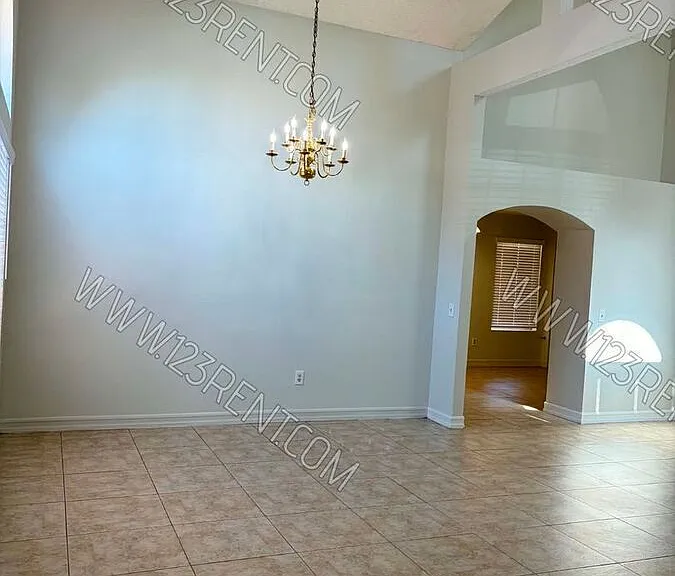 37637 17th St E — Photo 13