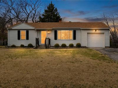 9000 W 49th St, Merriam, KS, 66203