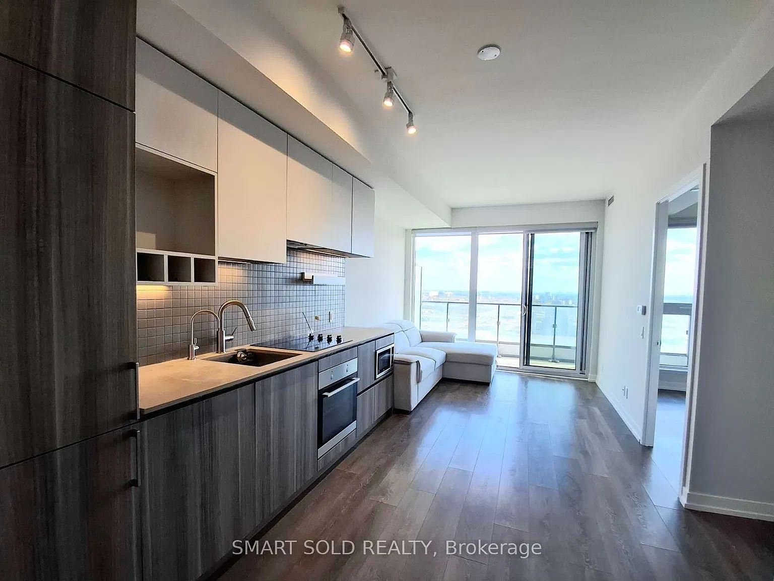 2 bed, $2,150 — Photo 4