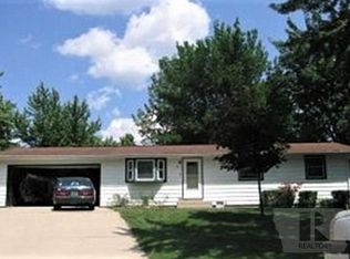 103 Sunland Ct, Forest City, IA 50436