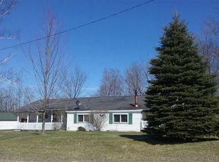 7061 Milarch Rd, Onekama, MI 49675