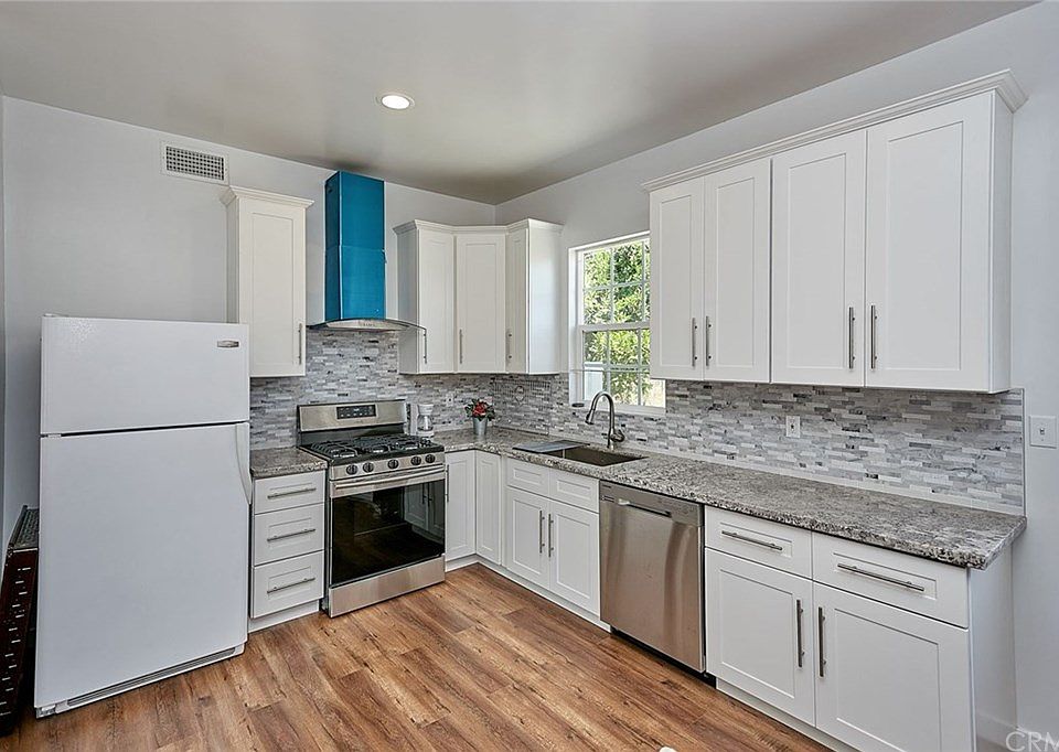 2nd image of 20425 Raymond Ave