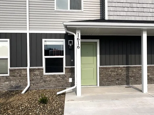 1616 Hannah Ln, Blackfoot, ID 83221