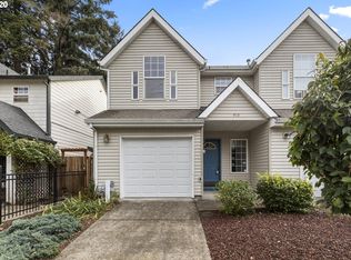 934 SE 193rd Ave, Portland, OR 97233