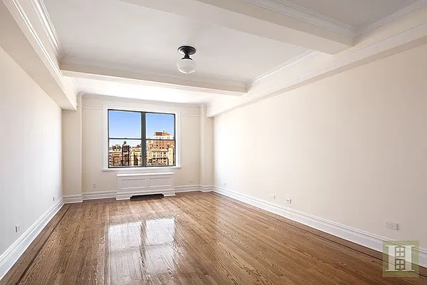 Rented by Halstead Real Estate | media 43