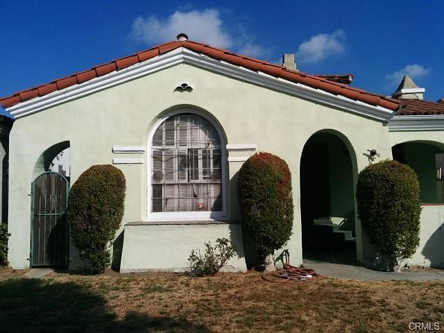 1st image of 1205 W 82nd St