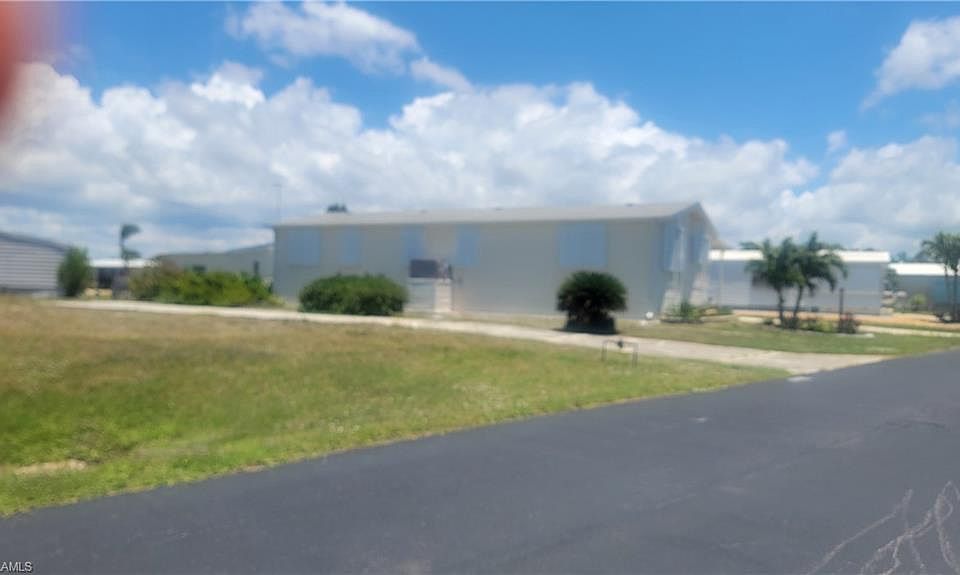2nd image of 4700 Fiji LN