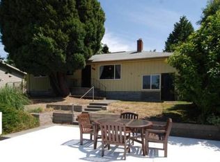 7018 14th Ave SW, Seattle, WA 98106