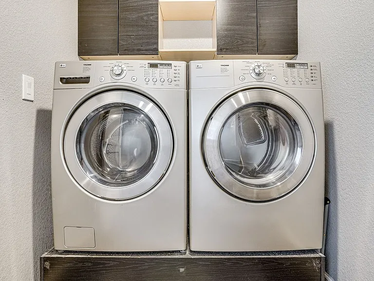 Washer/Dryer