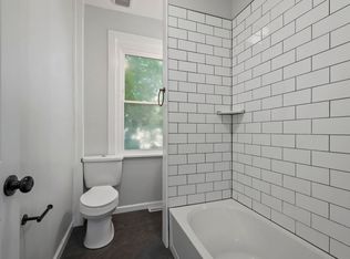 346 39th St APT 1, Pittsburgh, PA 15201