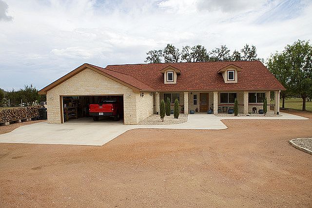 1st image of 154 Estates Dr
