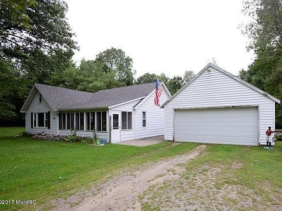 2nd image of 190 Pony Ave