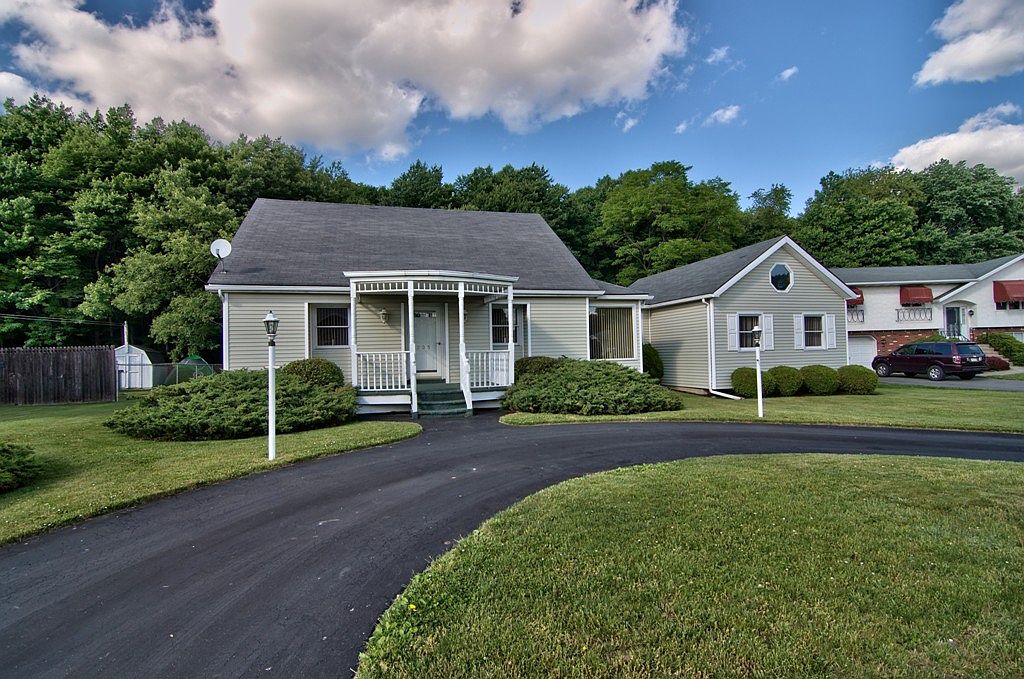 235 Rinaldi Dr, Taylor, PA 18517 | Zillow