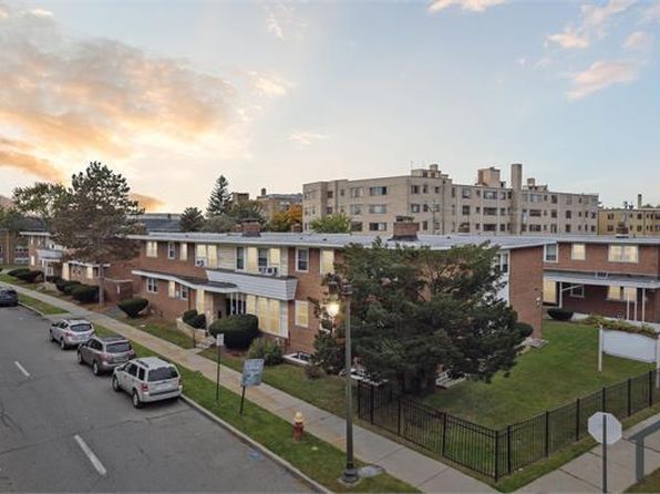 818 Whitmore Dr APT 215