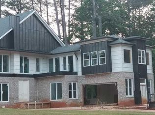 985 Old Tucker Rd, Stone Mountain, GA 30087