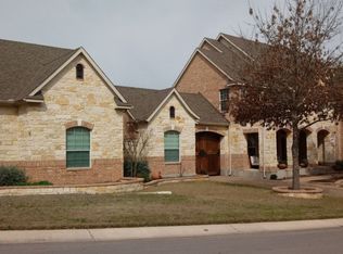 122 Honey Bee Ln, Austin, TX 78737