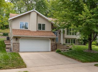2910 Northern Slopes Ln NE, Rochester, MN 55906