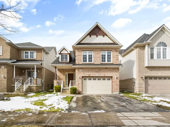 20 Montague Ave, Clarington, ON L1E 3H5
