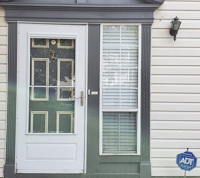 1st image of 200 Ferdinand Cir