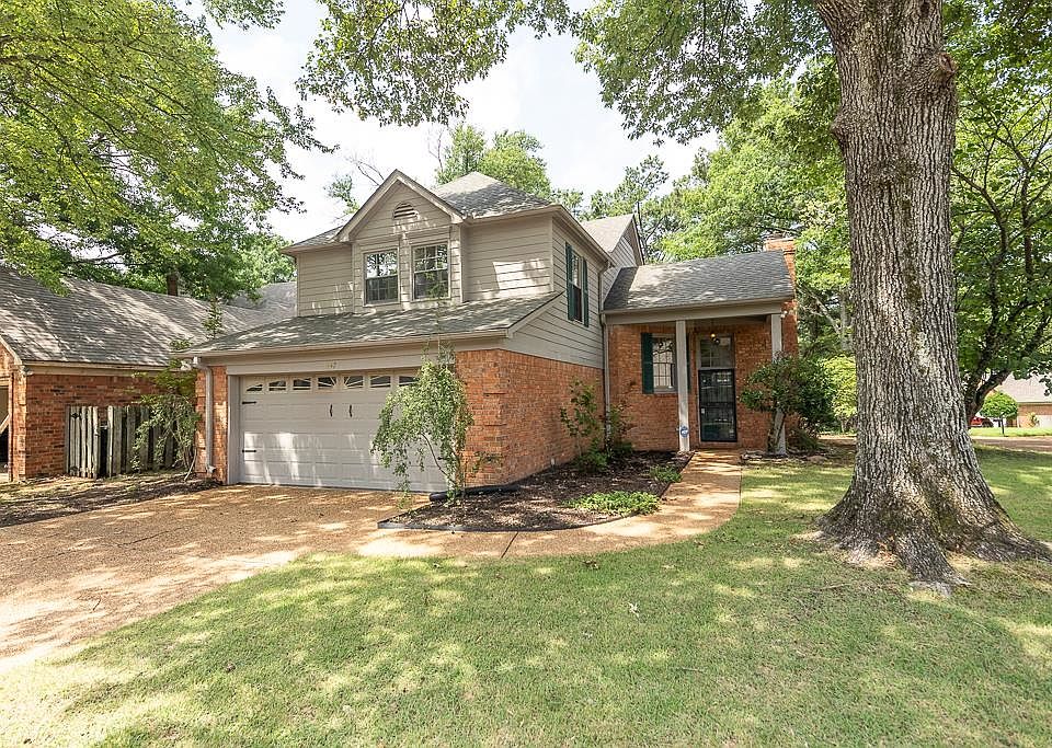 1st image of 1447 Wood Trail Cir