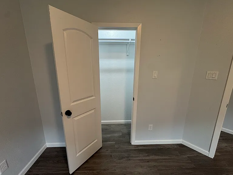 2213 Beverly Dr — Photo 19