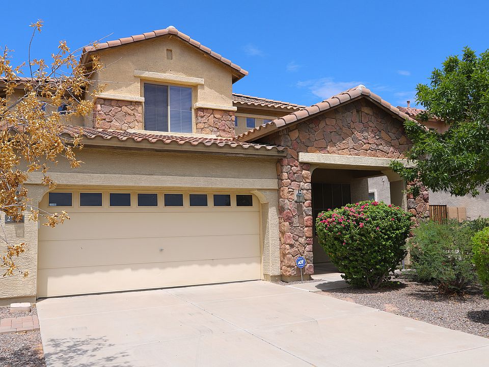 1st image of 2724 E Canyon Creek Dr