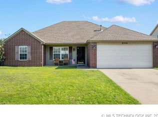 12007 E 115th Pl N, Collinsville, OK 74021