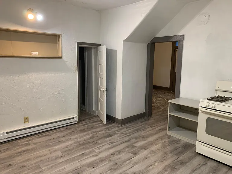 3137 W Pikes Peak Ave #2 — Photo 4