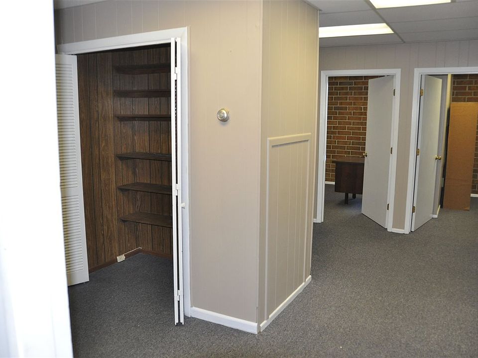 2nd image of 2315 N Main St Ste 223