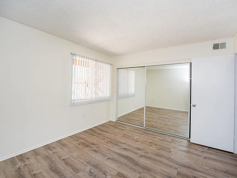 7282 La Mancha Cir — Photo 19