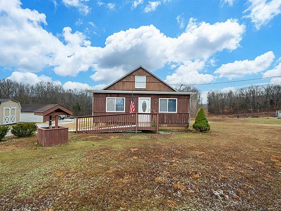 2nd image of 4043 Happy Hollow Rd