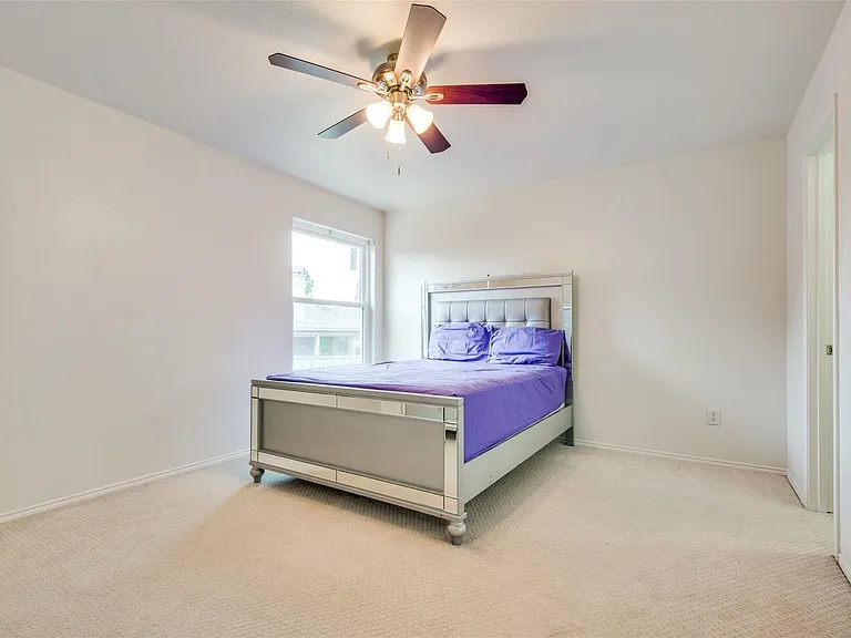 9720 Kingsmill Dr — Photo 17