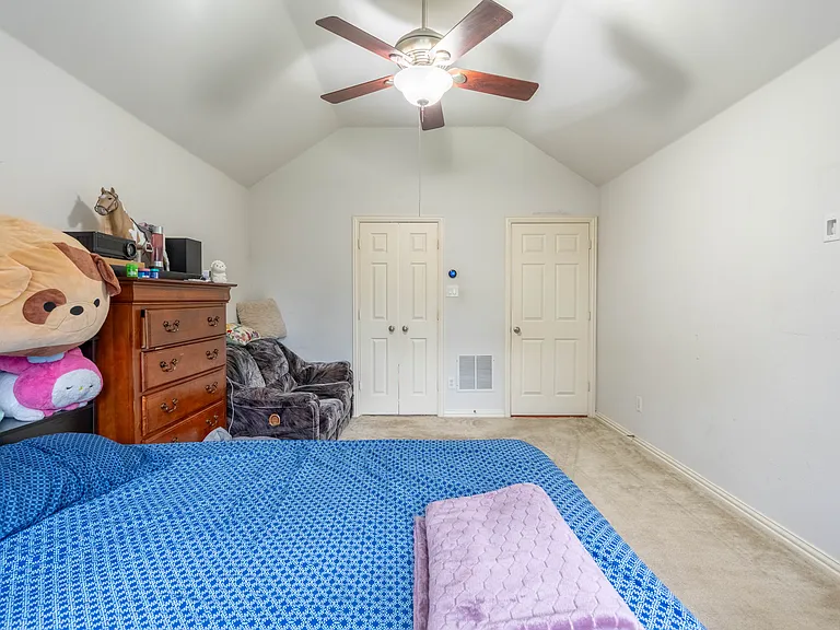 2324 Crestridge Dr — Photo 18