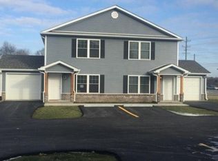 3334 Trails Edge Ln E, Terre Haute, IN 47802