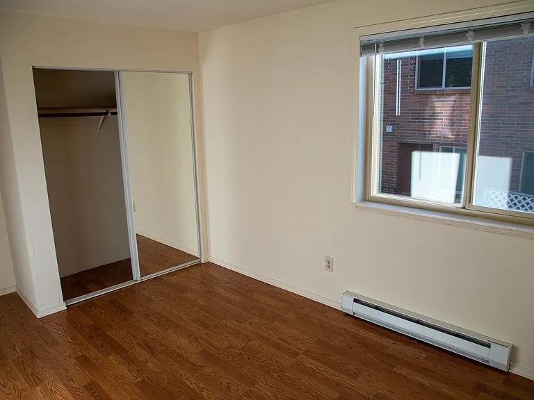 4230 8th Ave NE #203 — Photo 10