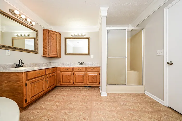 35 Knights Cir — Photo 11
