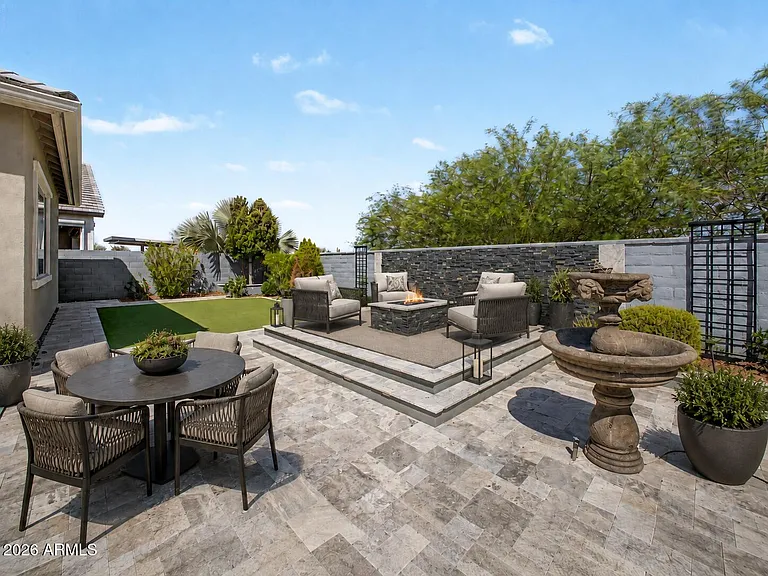 20523 W Rosewood Ln — Photo 36