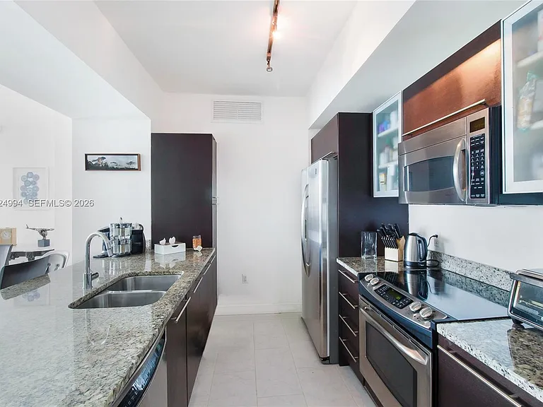 950 Brickell Bay Dr #1911 — Photo 11