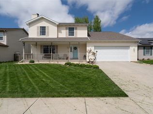 1820 Saltonstall Dr, Normal, IL 61761