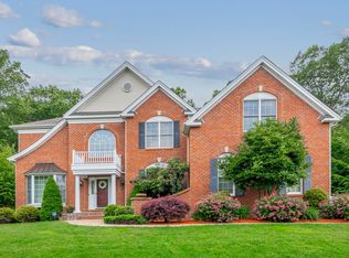 315 Paxton Way, Glastonbury, CT 06033