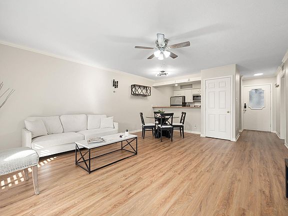 3rd image of 6501 E Hill Dr APT 111