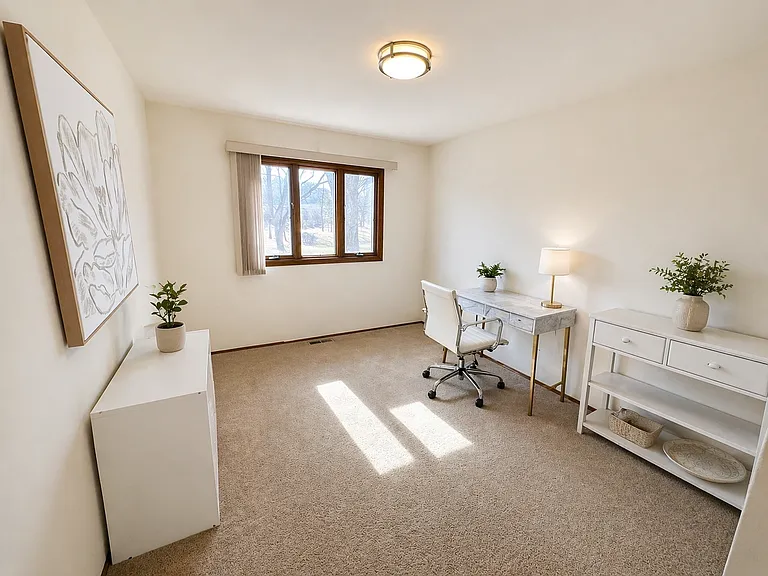 211 Nautilus Dr #7 — Photo 13