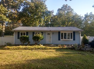 2 Brush Rd, Mastic Beach, NY 11951
