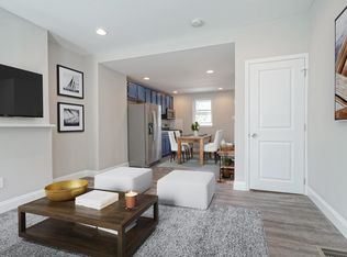 2141 Titan St, Philadelphia, PA 19146