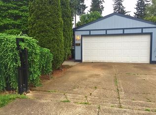 9725 N Clarendon Ave, Portland, OR 97203